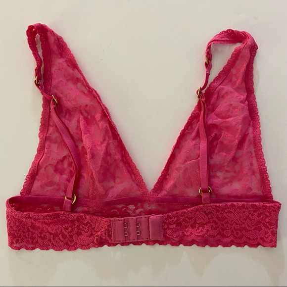 Victoria's Secret Hot Pink Lace Triangle Bralette size S - Picture 3 of 4